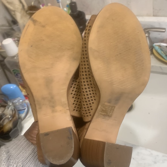 Call it spring shoes - Picture 4 of 10